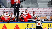 Teamchef Roger Bader mit seinen Schützlingen