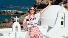 Für „Emily In Paris“ geht es dieses Mal nach Griechenland. Danach müssen die Fans von der ...