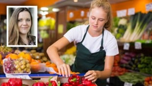 Karin Ladenberger (kl. Bild) ist Expertin in der Arbeiterkammer Steiermark.