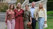 Königin Máxima und König Willem-Alexander posierten am Donnerstag mit ihren Töchtern Ariane, ...