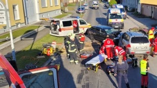 Großeinsatz nach dem schweren Unfall in Lassee.