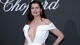Haben Sie sie erkannt? Geena Davis begeisterte mit Hammer-Figur und Mega-Dekolleté in Cannes.