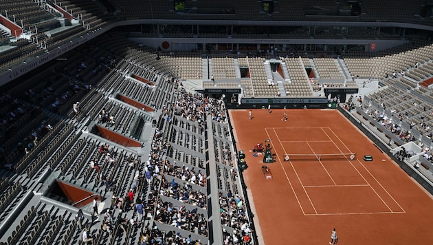 Auf dem Court Philippe Chatrier trainierten gestern die Stars.