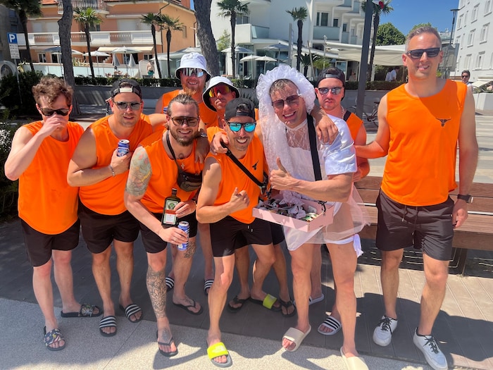 Selbstverständlich haben sich auch wieder zahlreiche Polter-Gruppen zu Pfingsten nach Lignano ...