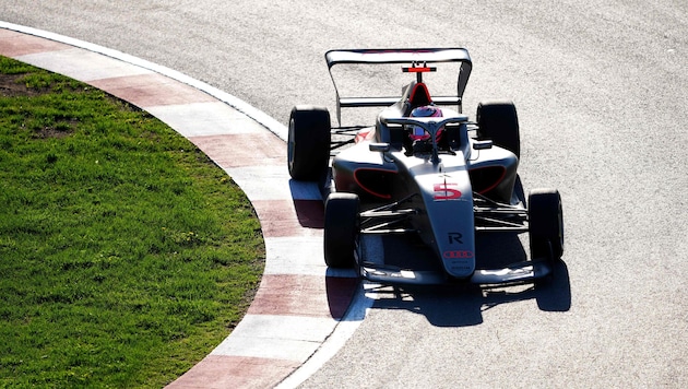 Nach dem Qualifying startet Emma von Position vier