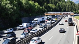 Das Pfingstwochenende wollen viele Urlauber im Süden verbringen.