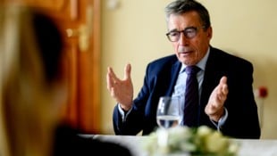 Die „Krone“ traf den Ex-NATO-Generalsekretär zum Interview im Stift Göttweig.
