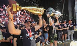 Meister 99ers Graz trifft die Holding-Kürzung am härtesten.