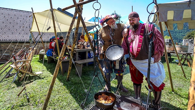 Alljährlich gern gesehene Gäste des Ritterfestes: die stolzen Landsknechte aus Burghausen.