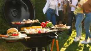 Eine aktuelle Umfrage beweist: Grillen ist keine reine Männerdomäne mehr.