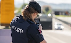Steirische Polizisten und Polizistinnen leisteten am Samstag ganze Arbeit (Symbolbild).