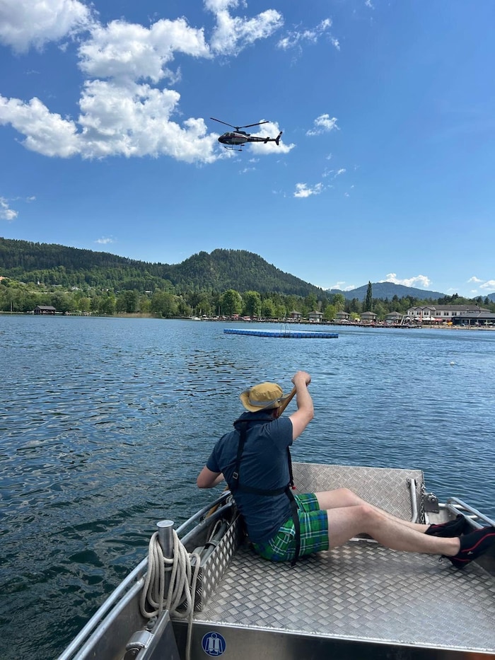 Auch der Polizeihubschrauber war im Einsatz.