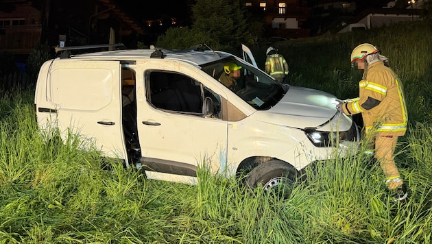 Nach rund 30 Metern kam das Lieferauto auf den Rädern zum Stillstand.