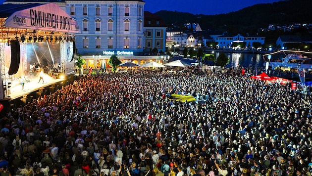 Bei Prachtwetter war der Gmundner Rathausplatz von Donnerstag bis Sonntag eine große ...