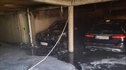 Ein Auto wurde vollständig zerstört, ein zweites schwer beschädigt. 