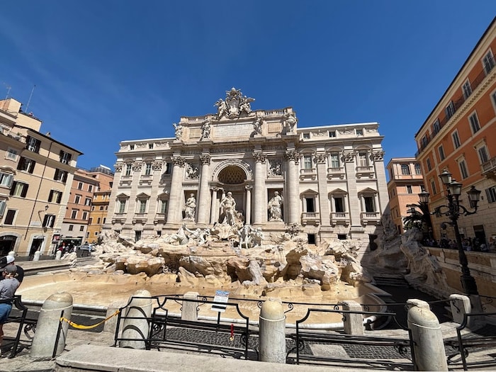 Der Trevi-Brunnen bleibt am Pfingstmontag trocken.