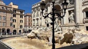 Der Trevi-Brunnen bleibt am Feiertag trocken – Eintritt soll man dennoch zahlen. 