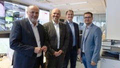 Doskozil mit Markus Halwax, Mario Promintzer und Nikolaus Tittler von der ...