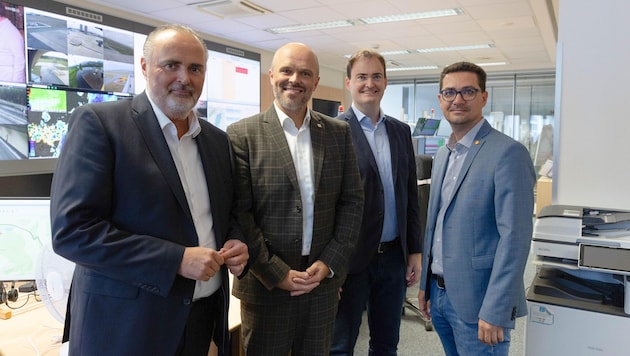 Doskozil mit Markus Halwax, Mario Promintzer und Nikolaus Tittler von der ...