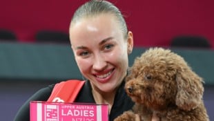 Anastasia Potapova und „Bula“.