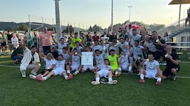 DSV Leoben stemmte nach einem 4:1 im Finale gegen Tillmitsch den Pokal in die Höhe.