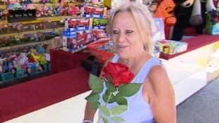 Traurige Nachrichten für Fans von „Amore unter Palmen“: Uschi ist überraschend verstorben.