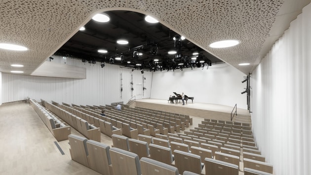 Die Anton Bruckner Privatuniversität hat internationalen Rang: Blick in die moderne ...