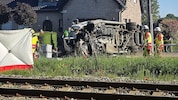 Insgesamt neun Personen befanden sich zum Unfallzeitpunkt in diesem Fahrzeug.