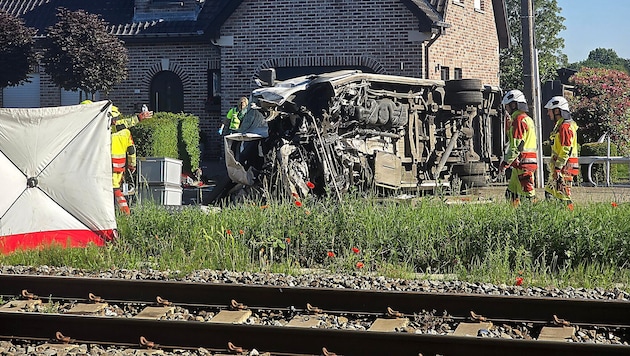 A total of nine people were in the vehicle at the time of the accident.