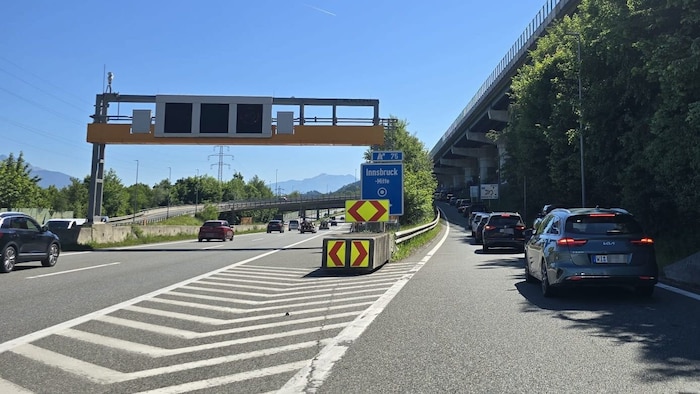 „Stauflüchtlinge“ sorgten etwa bei Innsbruck-Mitte für Stau!
