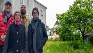 Eine Bürgerinitiative wettert seit Jahren gegen den Verbau der Halleiner Grünfläche