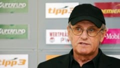 Einst in der Bundesliga tätig, künftig in der fünften Liga: Oedt-Boss Franz Grad.