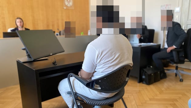Die nächste Runde, zu der weitere Zeugen vorgeladen werden, steht am 30. Juni an.