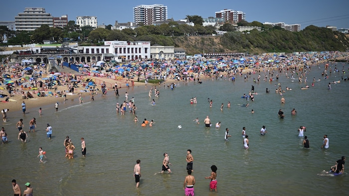 In Großbritannien herrschen Höchsttemperaturen von bis zu 35 Grad.