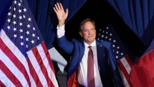 Ken Paxton bedankte sich bei Trump, der ihn nicht habe „fallen lassen“.
