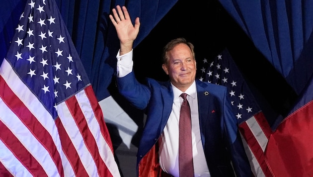 Ken Paxton bedankte sich bei Trump, der ihn nicht habe „fallen lassen“.