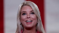 Die ehemalige US-Justizministerin Pam Bondi hat kurz nach ihrer Entlassung eine Krebsdiagnose ...