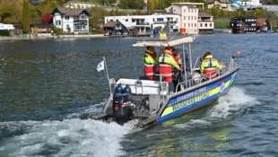 Auch die Wasserrettung war im Einsatz (Symbolbild).