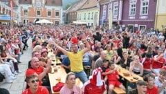 Der Kapfenberger Hauptplatz wurde schon bei der EURO 2024 gefühlt zum „Fu0ballstadion“.