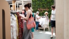 Am Wochenende lädt ein ganz besonderer Flohmarkt in der SCS und im Donau Zentrum Besucher zum ...
