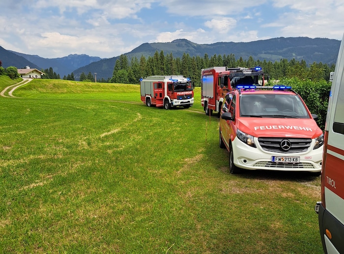 Auch die Feuerwehr rückte an.