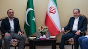 Von links: Pakistans Armeechef Abbas Araghchi und Irans Außenminister Abbas Araghchi