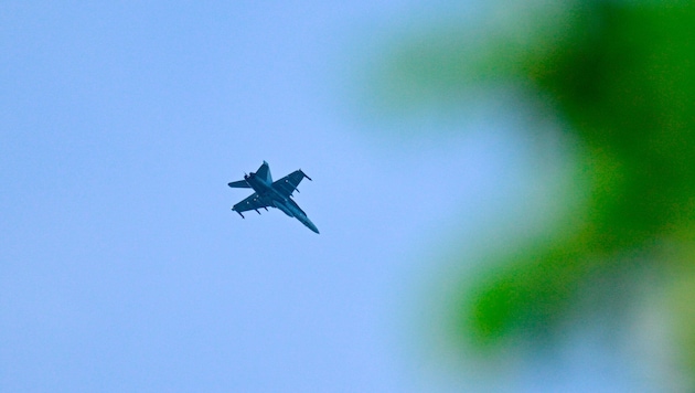 Spannung an der Grenze: Die finnische Luftwaffe zeigt sich alarmiert wegen einer möglichen ...