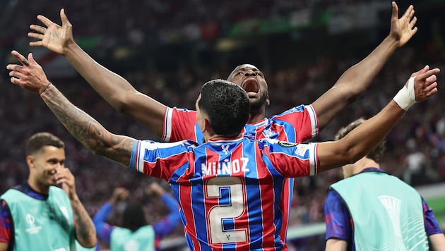 Vier Arme für ein Halleluja – oder einfach nur der Jubel bei Crystal Palace
