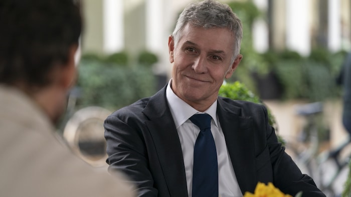 In der Netflix-Serie „Emily In Paris“ spielte Pierre Deny Louis de Léon, den Geschäftsführer von ...