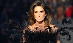 Strahlend schön, so kennt man Cindy Crawford. Jetzt enthüllte das Topmodel, dass es seit 10 ...