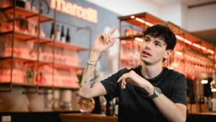 Fabian Zeller im „Krone“-Interview spricht vor allem darüber, warum strenge Türpolitik so ...