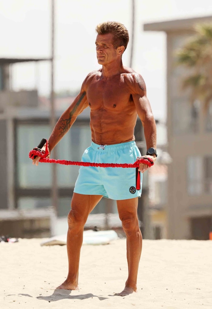 David Chokachi nutzt jede freie Minute, um seine Muskeln zu stählen.
