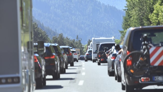 Auf der Inntalautobahn kam es wegen des Unfalls zum Stau.