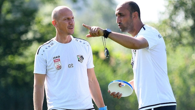 „Mo“ Sahli (re.) arbeitete beim WAC unter Gerhard Struber, war sechs Spiele lang auch Chefcoach.